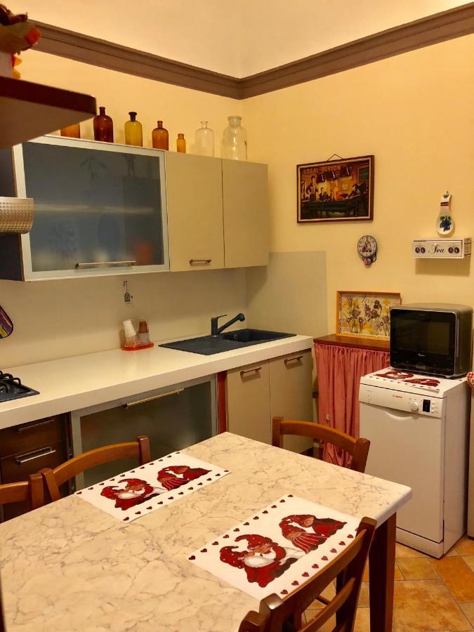Camera Matrimoniale Privata Con Bagno Interno Vercelli Exterior photo
